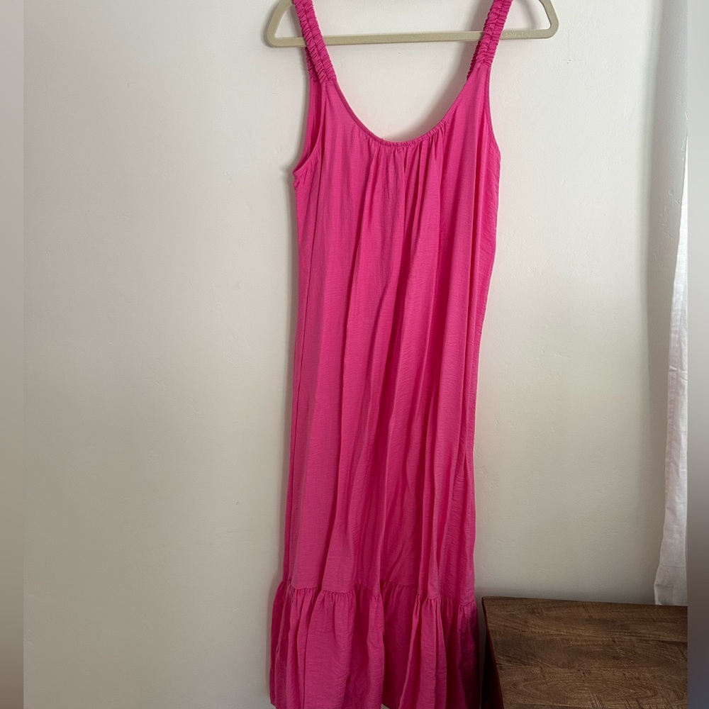 Hot pink low maxi maxi tent dress